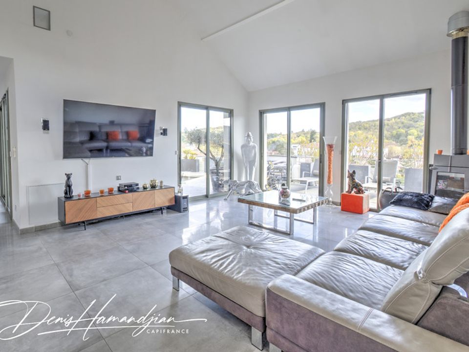 Villa i Crémieu, Isere - foto 1