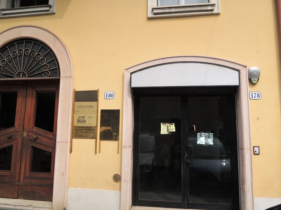 Erhvervsejendom i Modena, Modena - foto 3