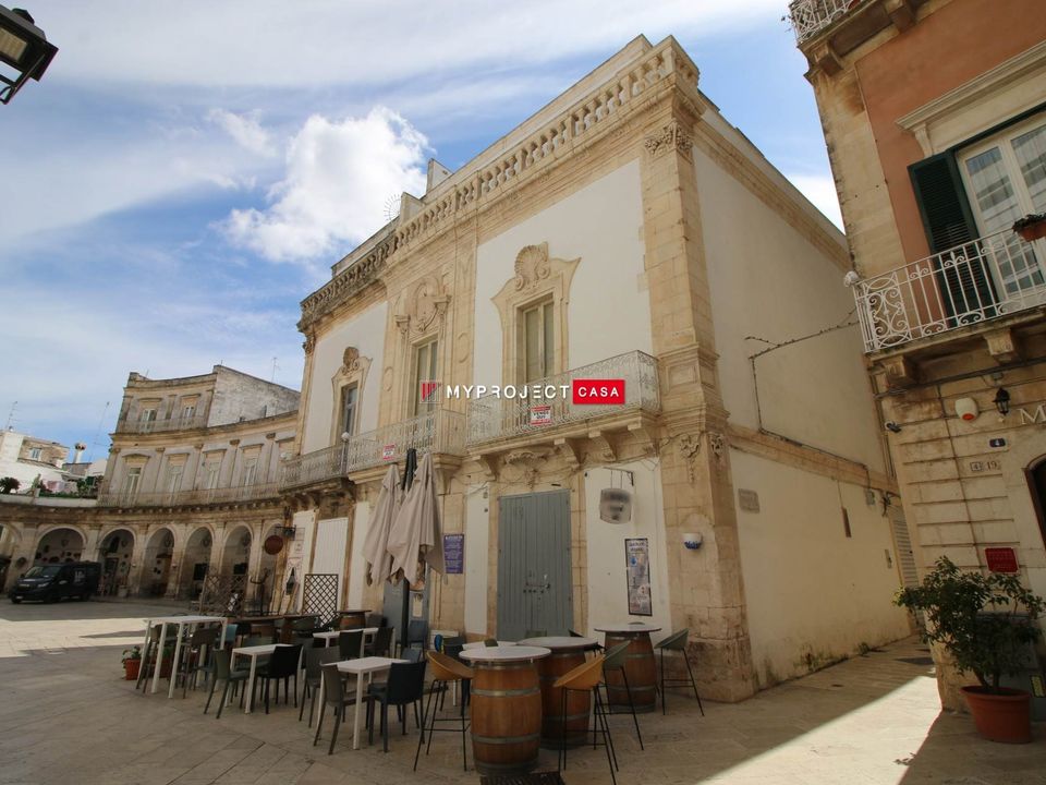 Erhvervsejendom i Martina Franca, Taranto - foto 2