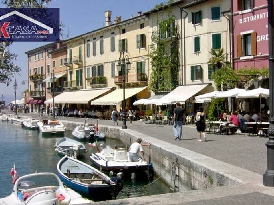 Helårsgrund i Castelnuovo del Garda, Verona - foto 4