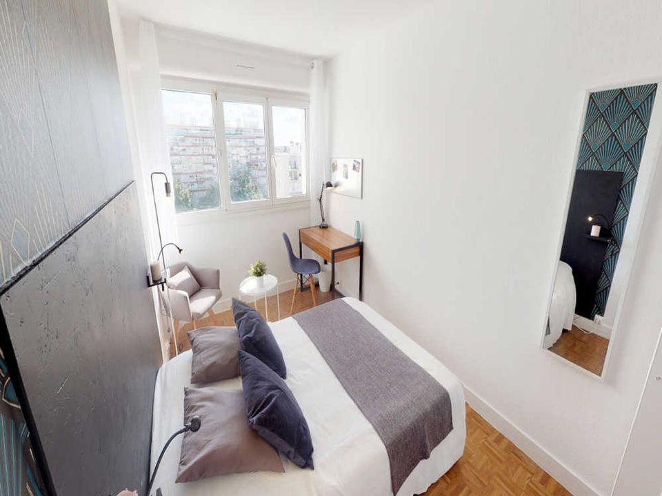 Apartment in Paris, Paris - photo 1