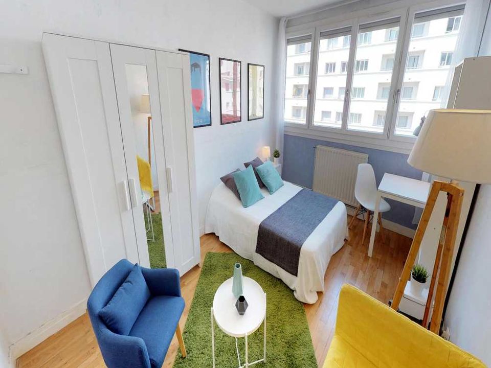 Apartment in Lyon, Rhone - photo 1