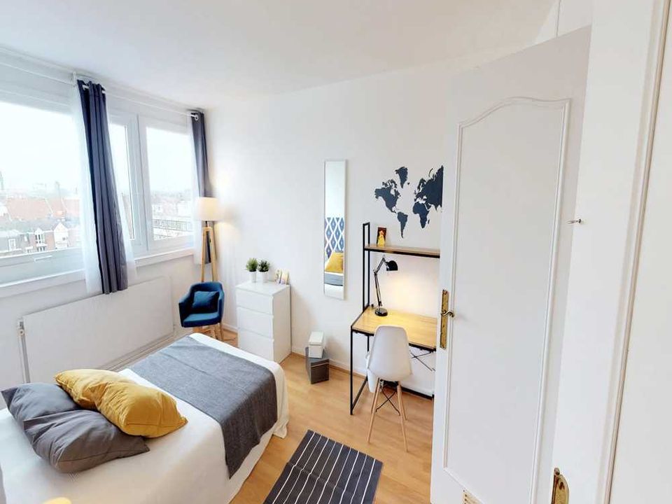 Apartment in Lille, Nord - photo 1