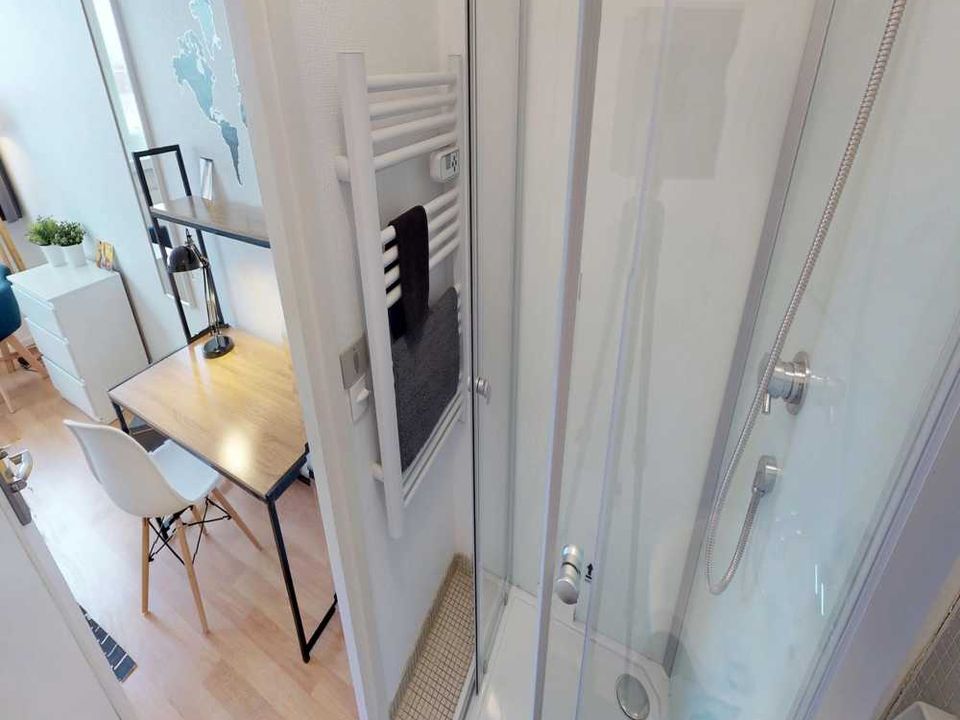 Apartment in Lille, Nord - photo 5