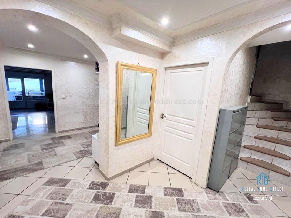 Villa i Saint-Jean-de-Moirans, Isere - foto 4