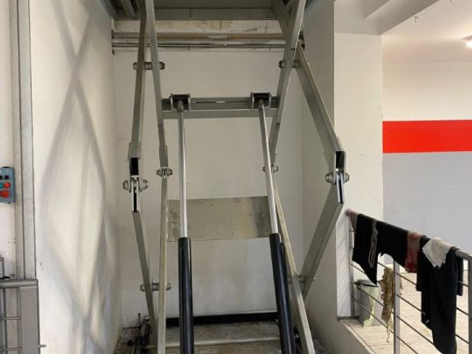 Commercial property in Pescara, Pescara - photo 4