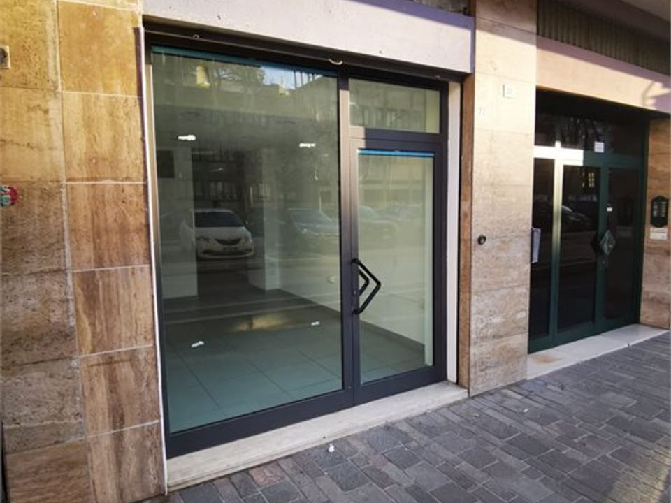 Erhvervsejendom i Pescara, Pescara - foto 2