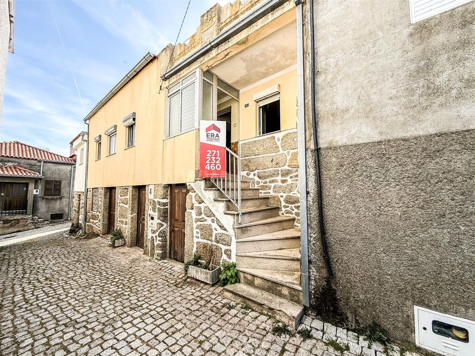 Landsbyhus i Almeida, Guarda - foto 1
