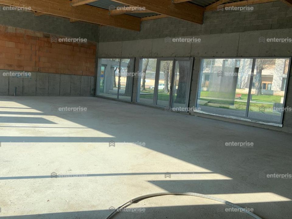 Erhvervsejendom i Rivery, Somme - foto 2