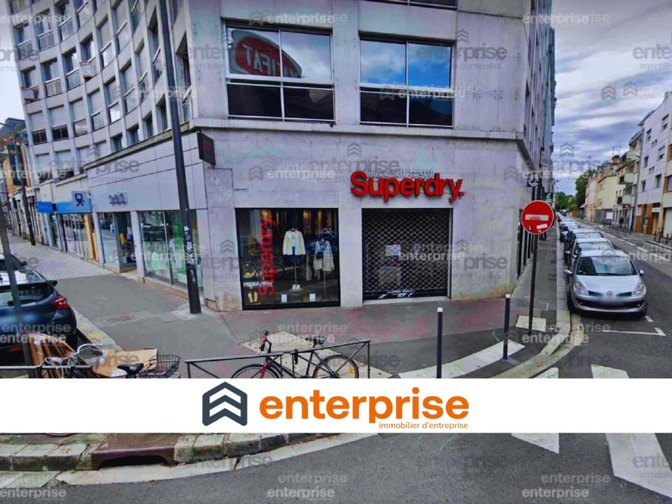 Erhvervsejendom i Amiens, Somme - foto 1