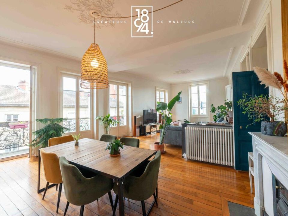 Apartament a Bourg-en-Bresse, Ain - foto 1