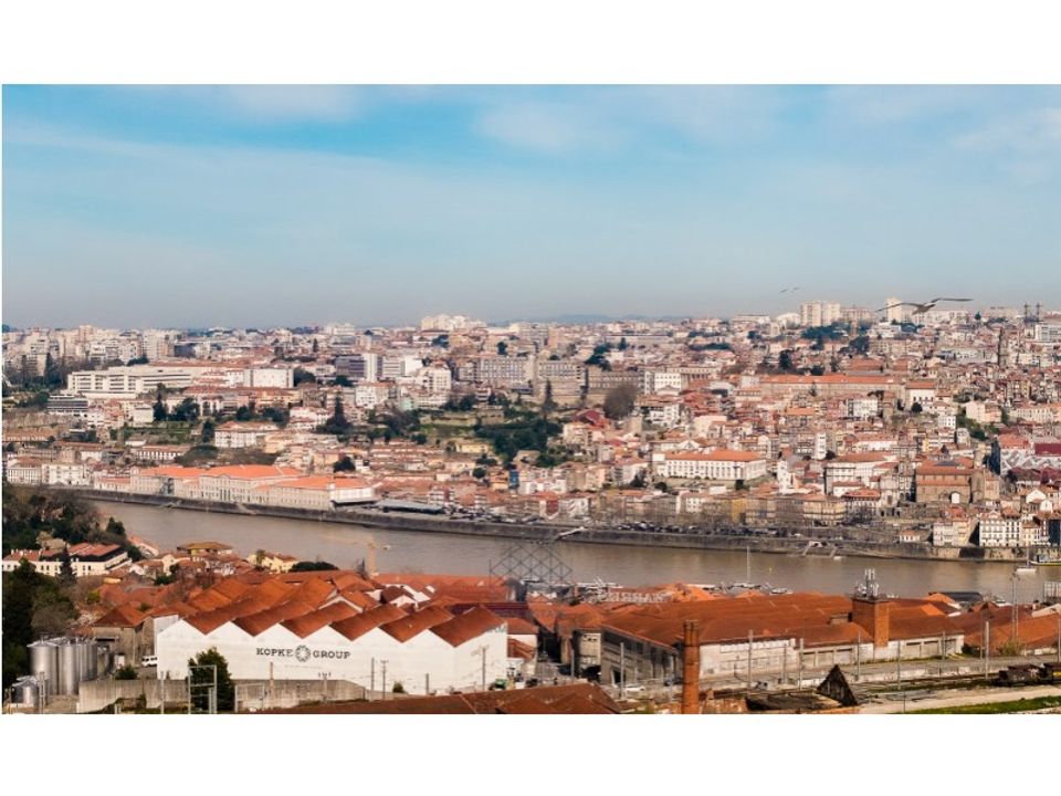 Lejlighed i Santa Marinha do Zezere, Porto - foto 1