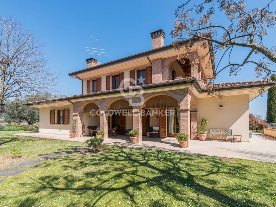 Villa i Misano Adriatico, Rimini - foto 1