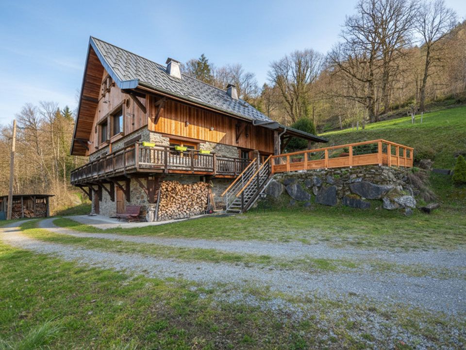 Villa i Ugine, Savoie - foto 1