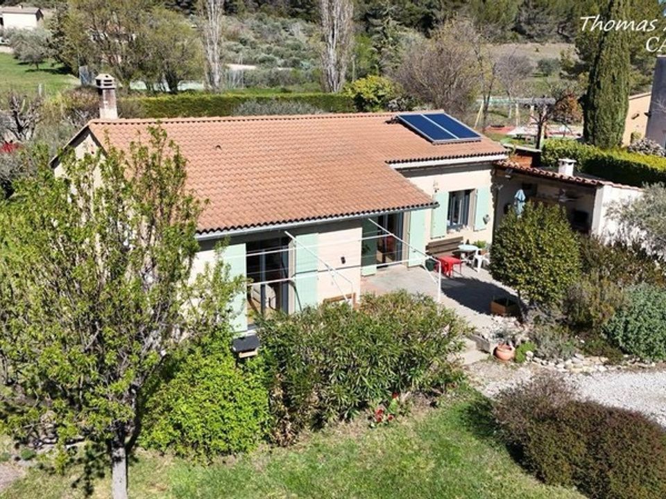 Villa i Montfort, Alpes-de-Haute-Provence - foto 1