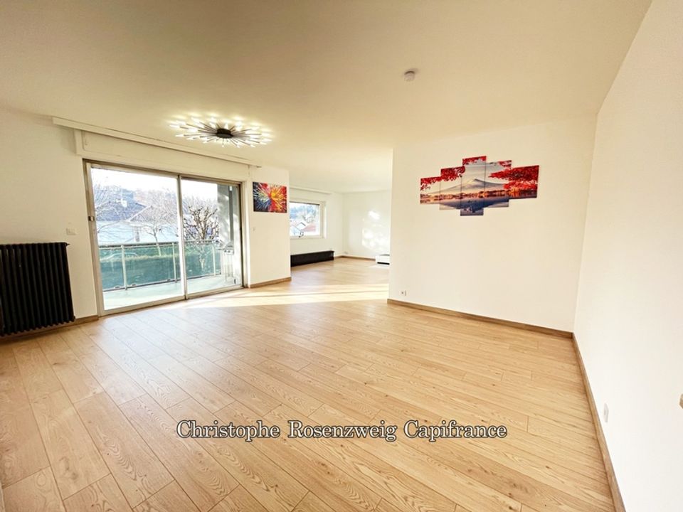 Villa i Valentigney, Doubs - foto 1