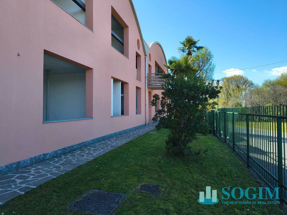Erhvervsejendom i Casatenovo, Lecco - foto 2