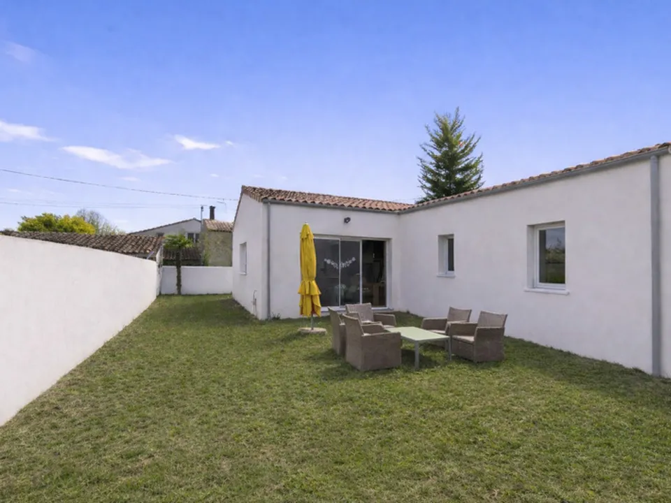 Villa i La Laigne, Charente-Maritime - foto 1