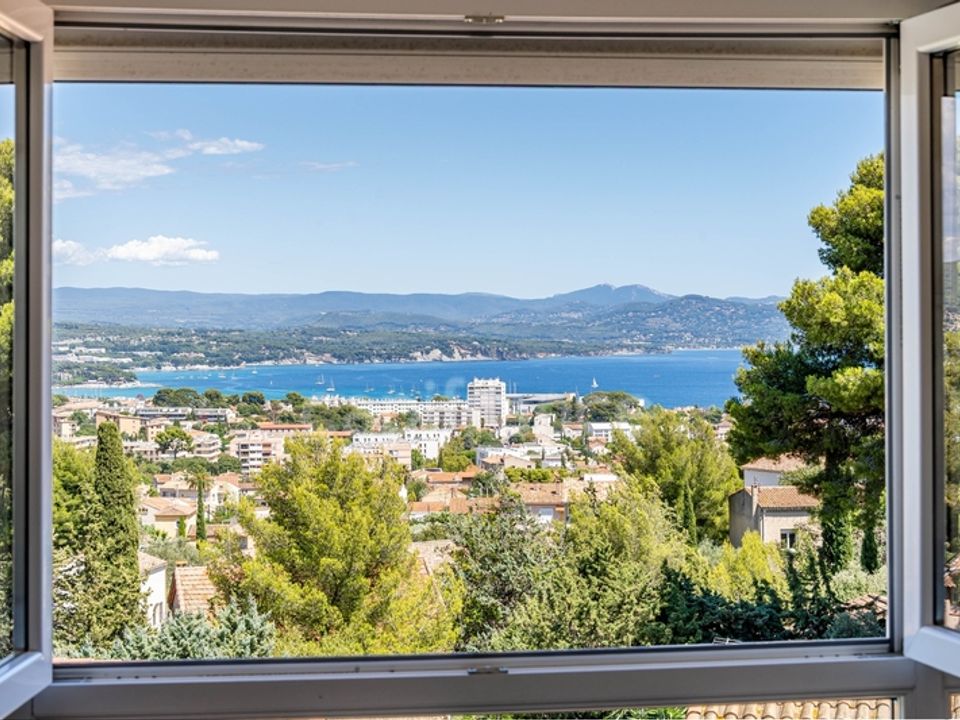 Lejlighed i La Ciotat, Bouches-du-Rhone - foto 1