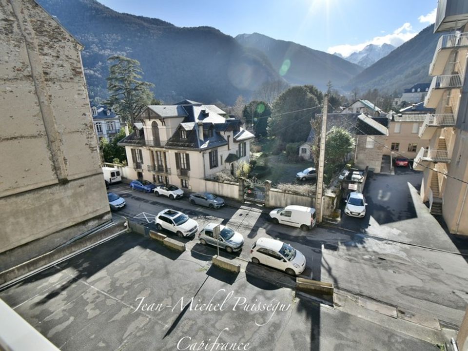 Lejlighed i Bagneres-de-Luchon, Haute-Garonne - foto 1