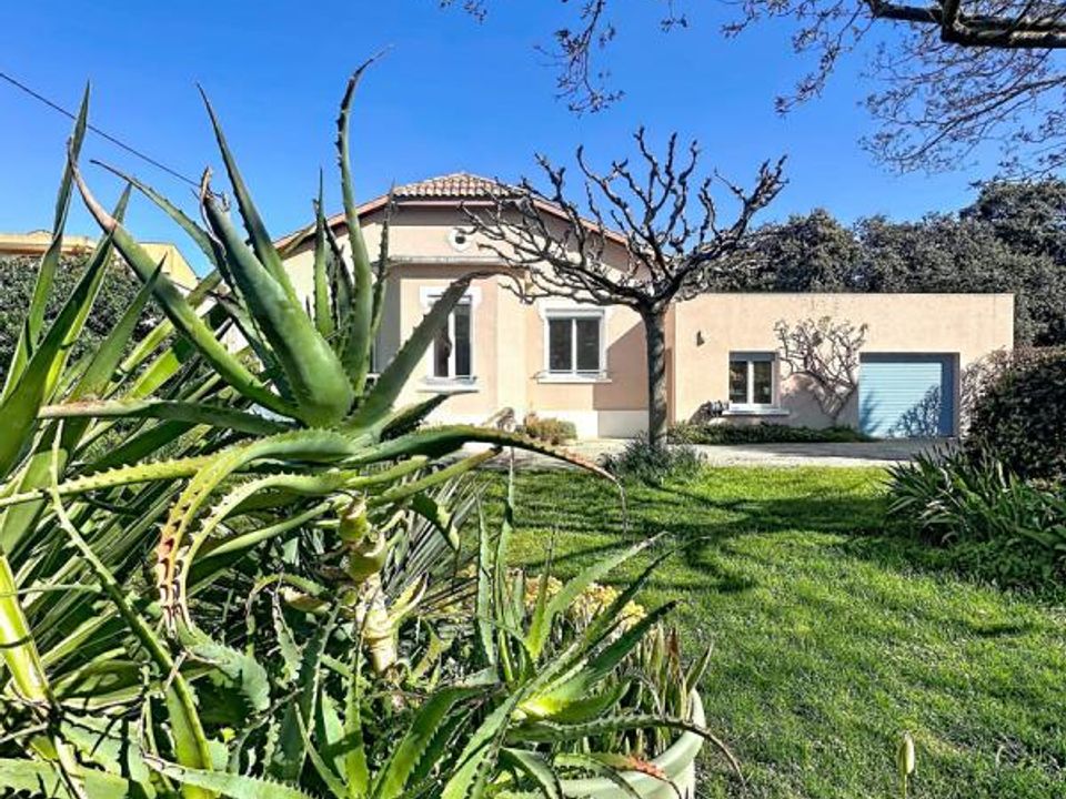Villa a Les Angles, Gard - foto 1