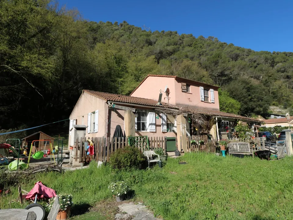 Villa i Tourrette-Levens, Alpes-Maritimes - foto 1