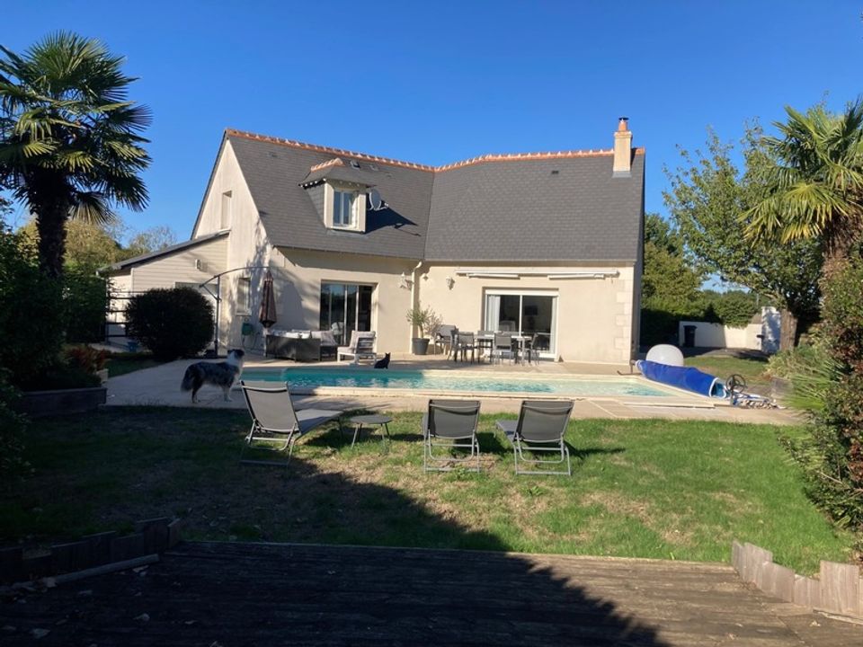 Villa i Monts, Indre-et-Loire - bilde 1