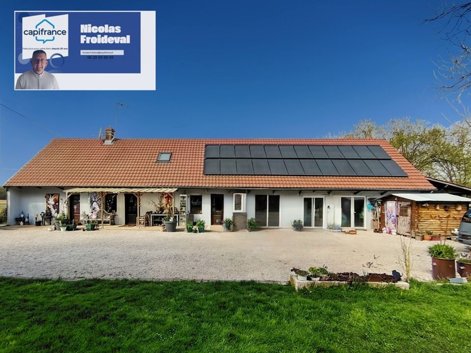 Villa i Pierre-de-Bresse, Saone-et-Loire - foto 1
