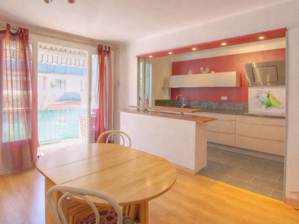 Lejlighed i Istres, Bouches-du-Rhone - foto 1