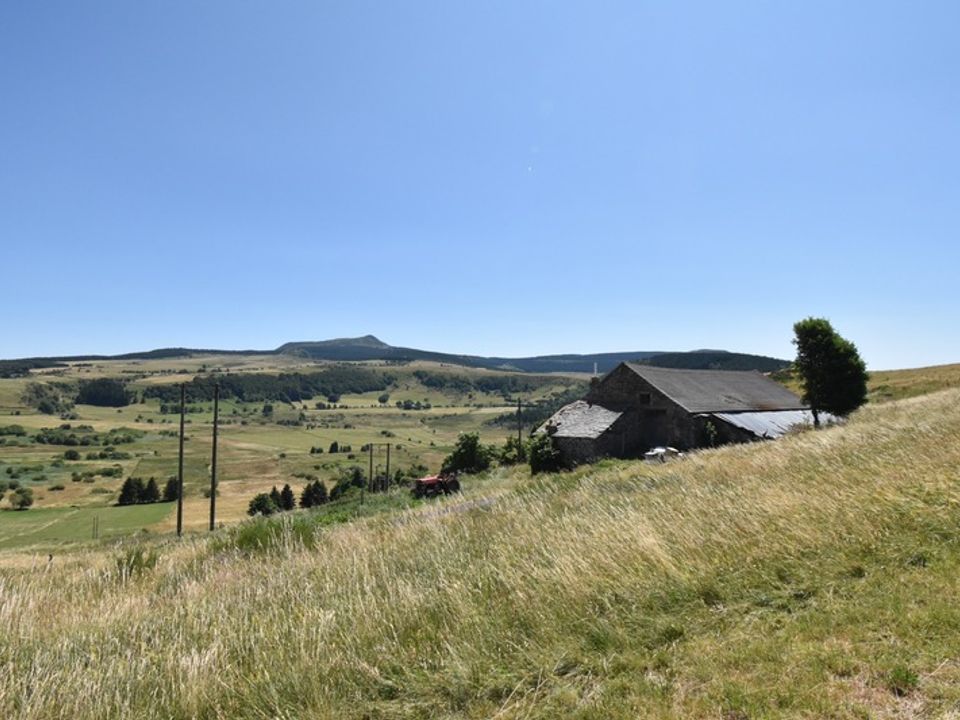 Landejendom i Chaudeyrolles, Haute-Loire - foto 1