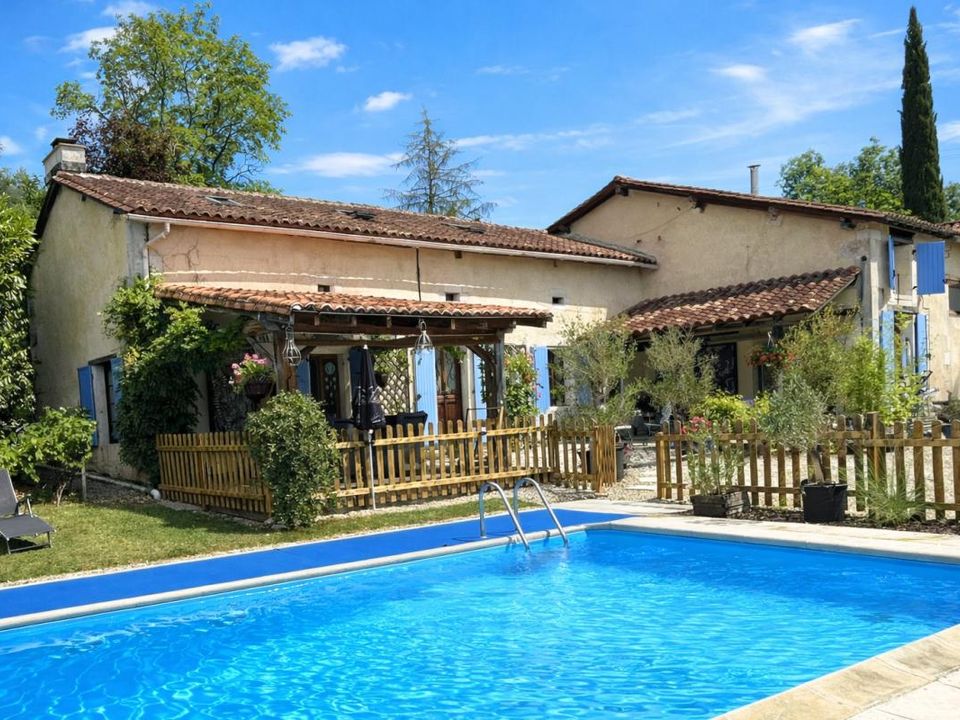 Villa i Saint-Paul-Lizonne, Dordogne - foto 1