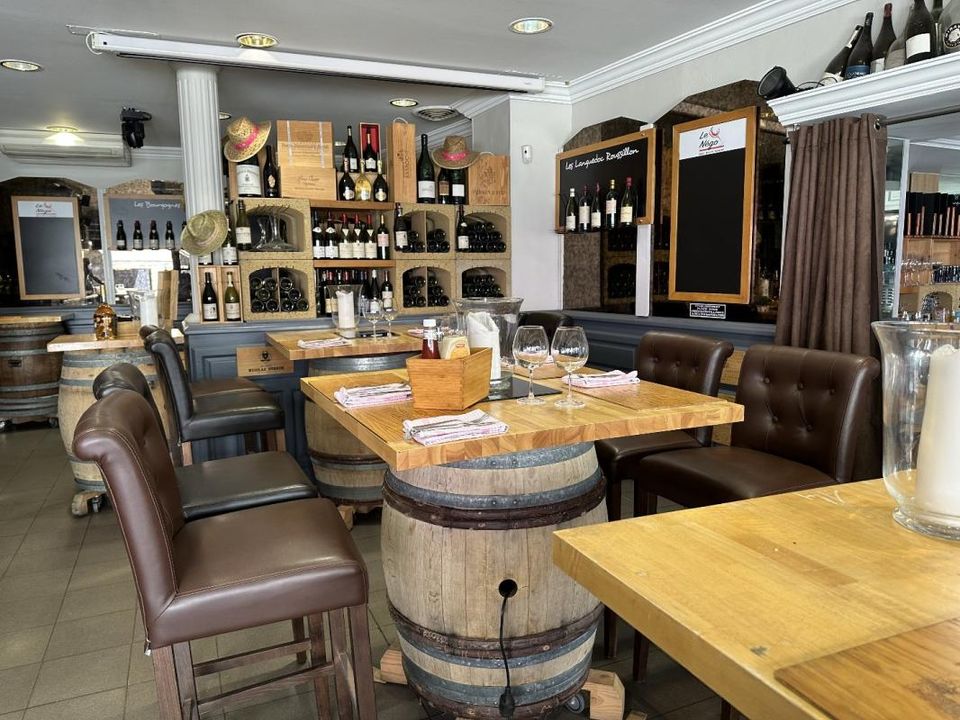 Erhvervsejendom i Orange, Vaucluse - foto 1