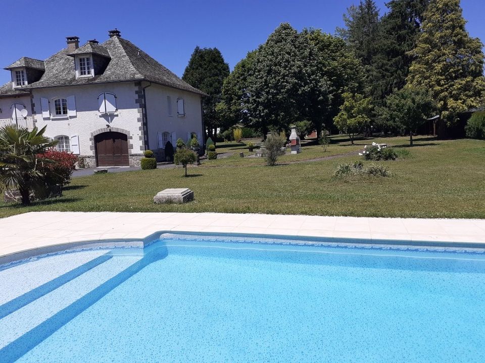 Villa i Ytrac, Cantal - foto 1