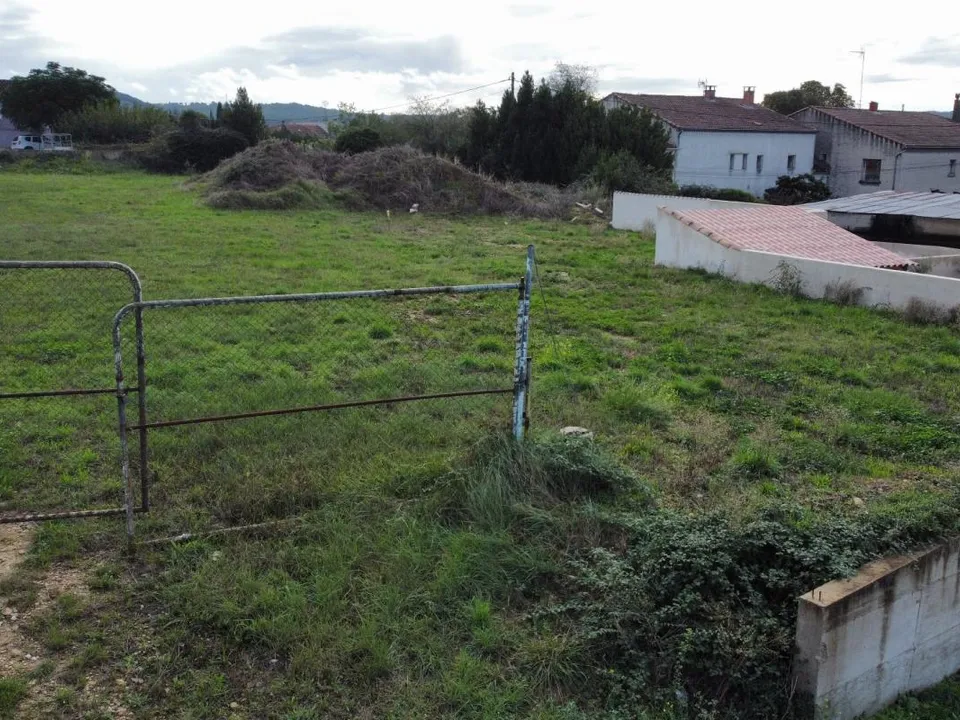 Helårsgrund i Saint-Geniès-de-Comolas, Gard - foto 3