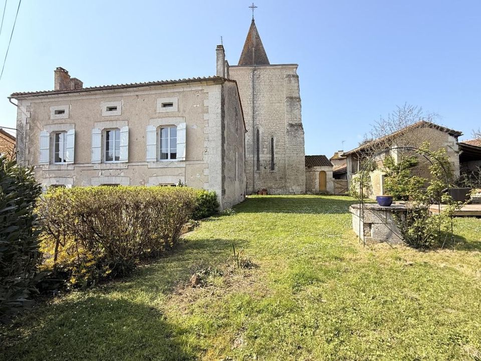 Villa i Saint-Severin, Charente - foto 3