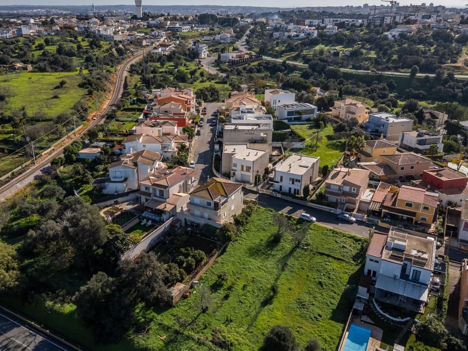 Helårsgrund i Portimao, Faro - foto 3
