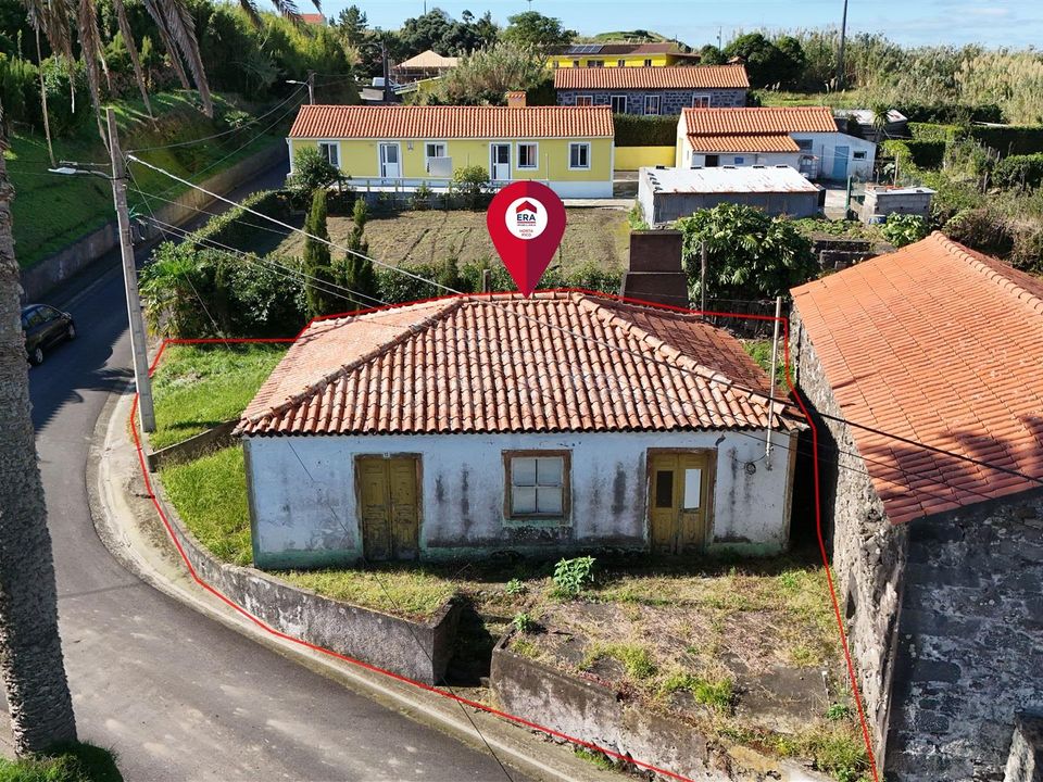 Villa en Horta, Faial - foto 1