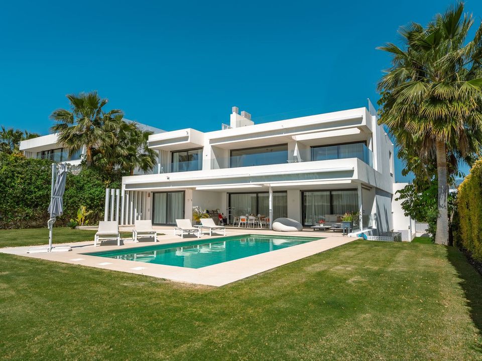 Villa i Cancelada, Malaga - foto 2