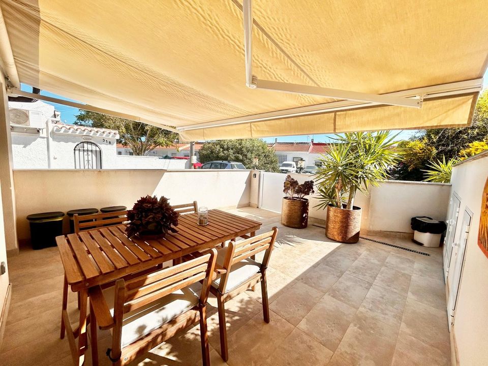 Bungalou a Torrevieja, Alicante - foto 2