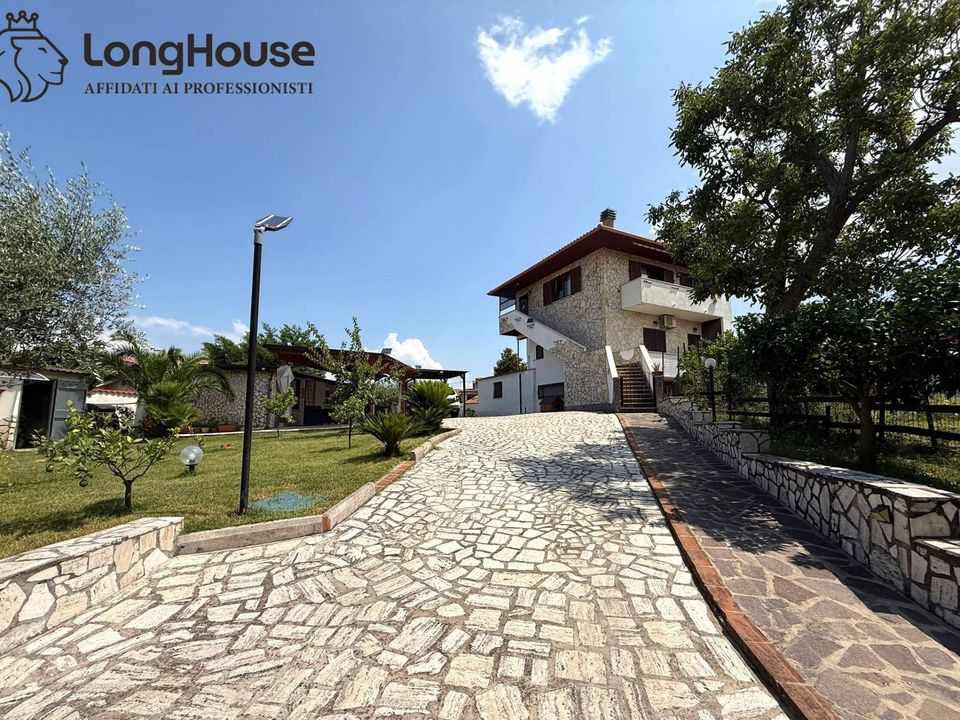 Villa i Guidonia Montecelio, Rome - foto 2