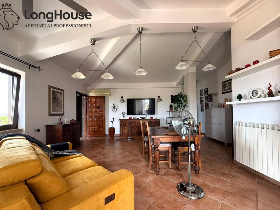 Villa i Guidonia Montecelio, Rome - foto 4