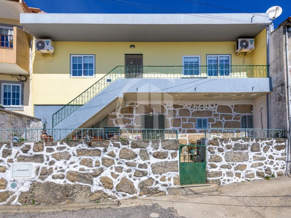 Villa i Cantar-Galo, Castelo Branco - foto 1