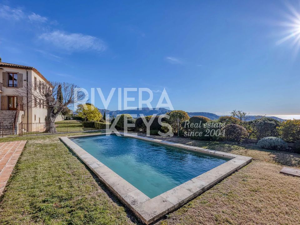 Villa i Nice, Alpes-Maritimes - foto 1