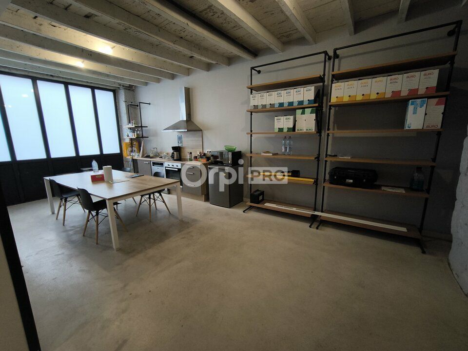 L'establiment comercial a Brive-la-Gaillarde, Correze - foto 4