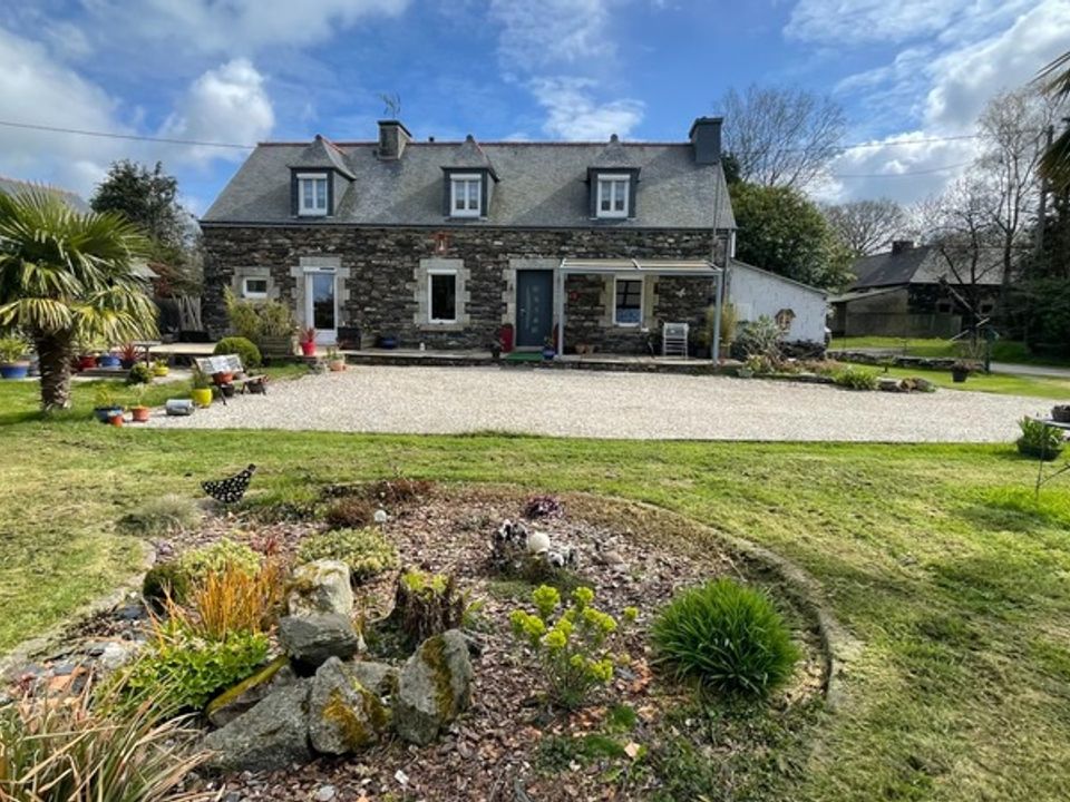 Villa i Bon Repos sur Blavet, Cotes-d'Armor - foto 1