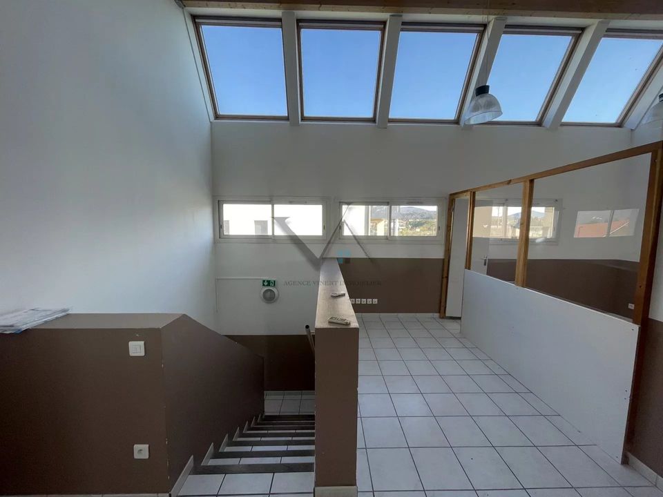 Propriedade comercial em Donzère, Drome - foto 3