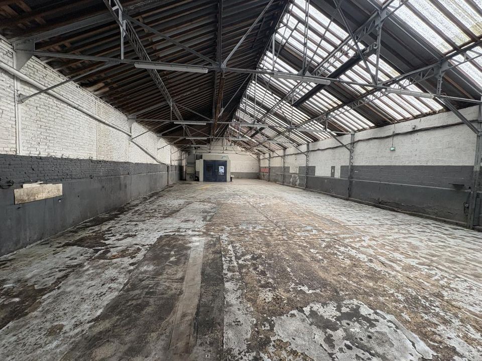 Erhvervsejendom i Loos, Nord - foto 1
