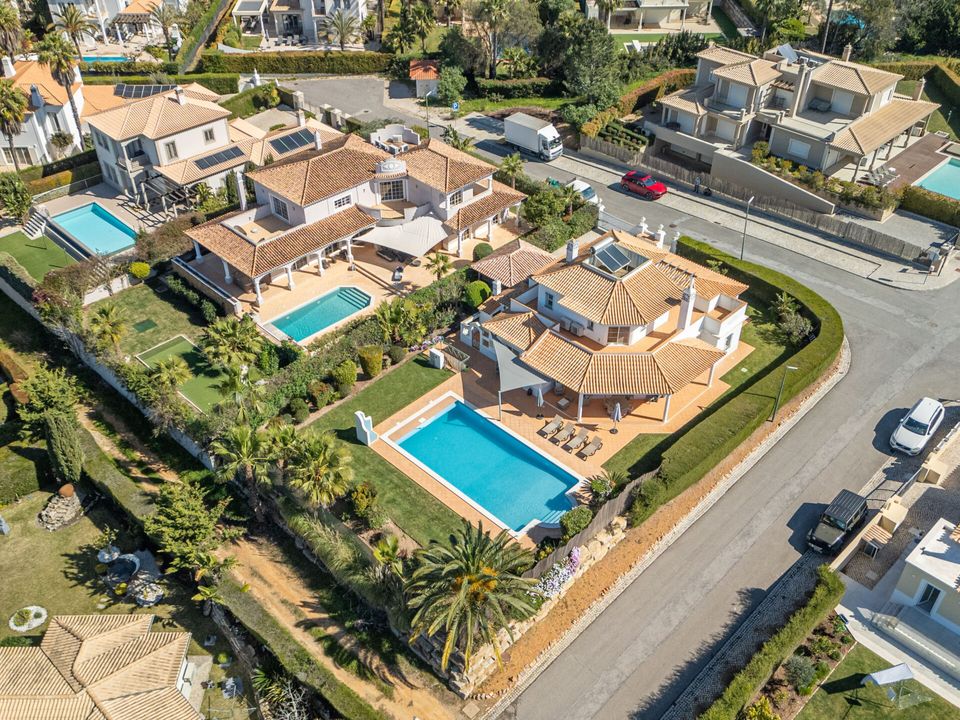 Villa i Vilamoura, Faro - foto 1