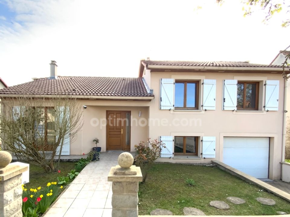 Villa en Metz, Moselle - foto 1