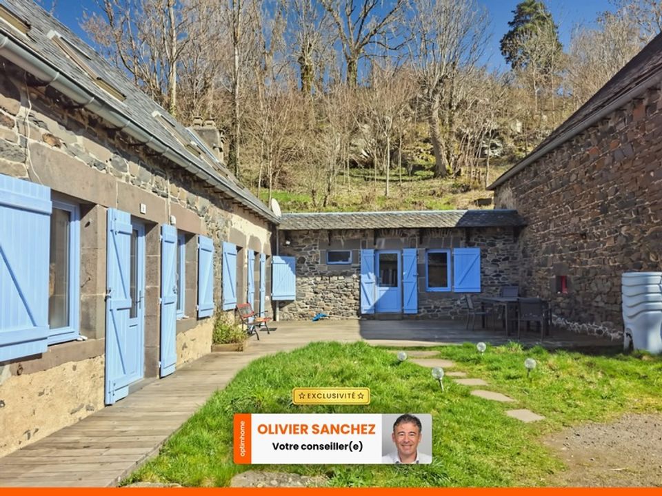 Villa i Saint-Bonnet-Pres-Orcival, Puy-de-Dome - foto 3